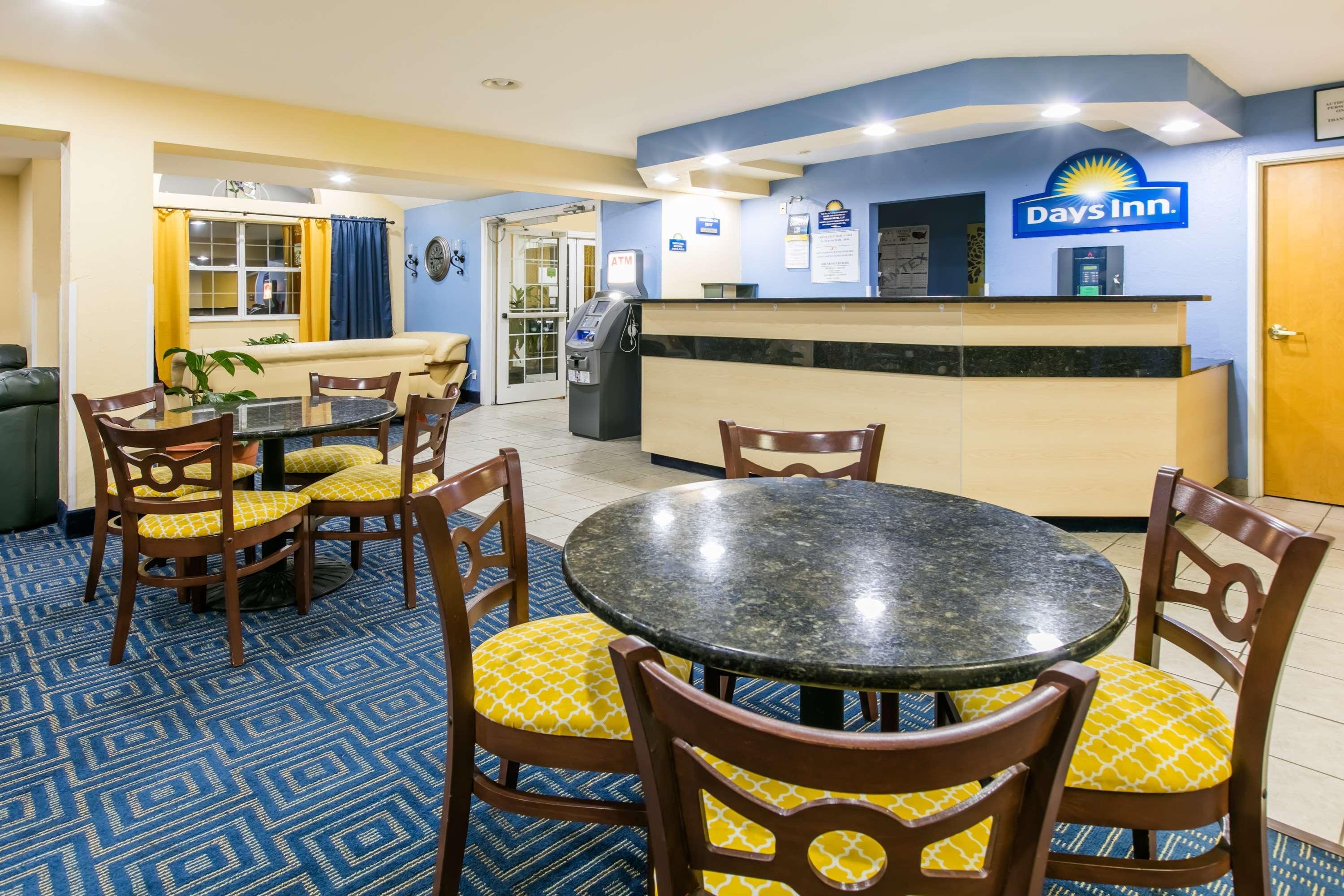 Days Inn Pryor Creek Exterior photo