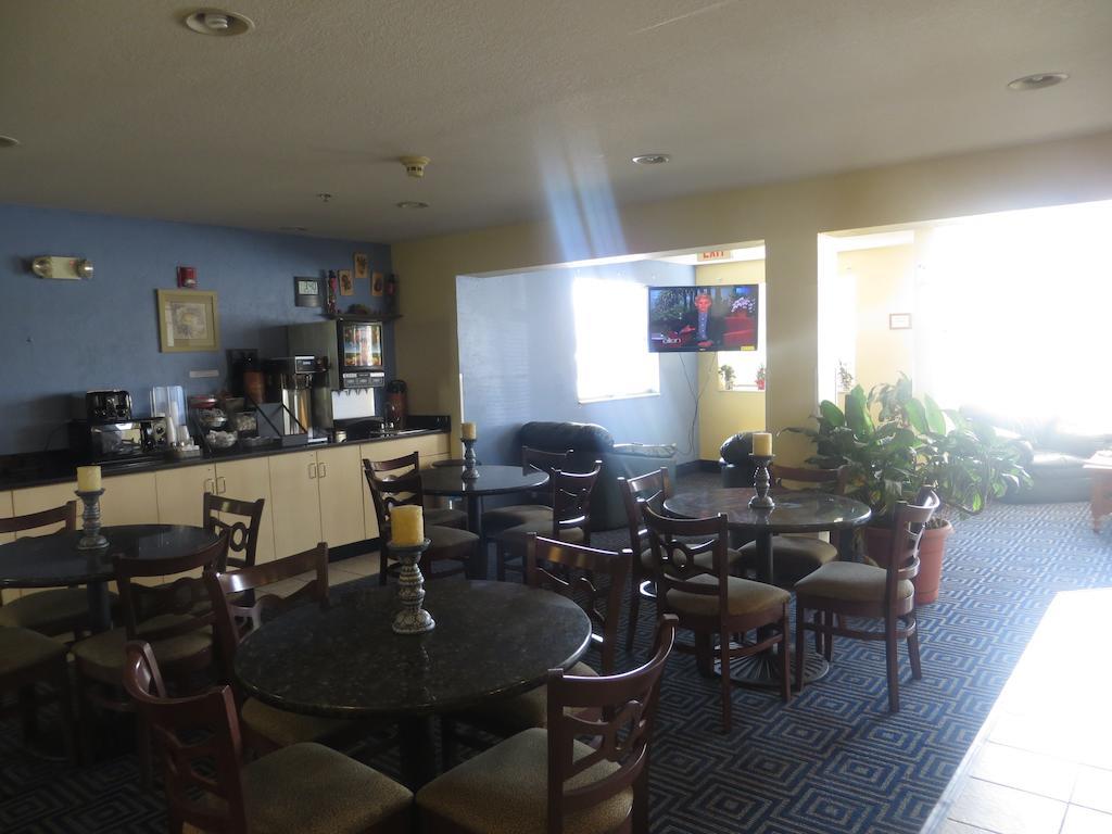Days Inn Pryor Creek Exterior photo